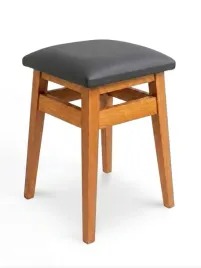 drewniany-taboret-kuchenny-bukowy-krzeslo-stolek-zlozony-polski-produkt