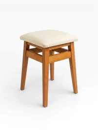 taboret-z-tapicerka-ecru-bukowy-drewniany-naturalny-do-salonu-kuchni