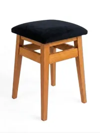drewniany-stolek-kuchenny-bukowy-krzeslo-taboret-do-stolu-polski-produkt