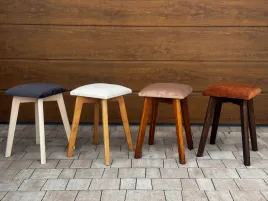 taboret-stolek-krzeslo-klasyczny-wzor-naturalne-drewno-rozne-kolory-50-cm