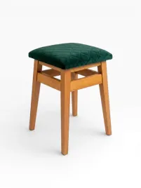 taboret-drewniany-tapicerowany-bukowy-olejowany-welurowy-zielony-pikowany