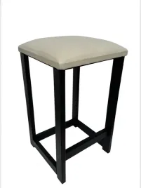 czarny-metalowy-taboret-do-kuchni-baru-h52-ekoskora-ecru-welur-riviera