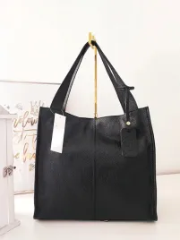 laura-biaggi-skorzana-torba-shopper-czarna-z-przeszyciem