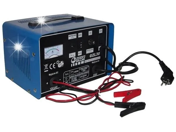 prostownik-samochodowy-do-akumulatorow-12v-24v
