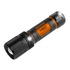 neo-tools-aluminiowa-latarka-bateryjna-1500lm-cree-led-20w-zom-ipx4-99-036