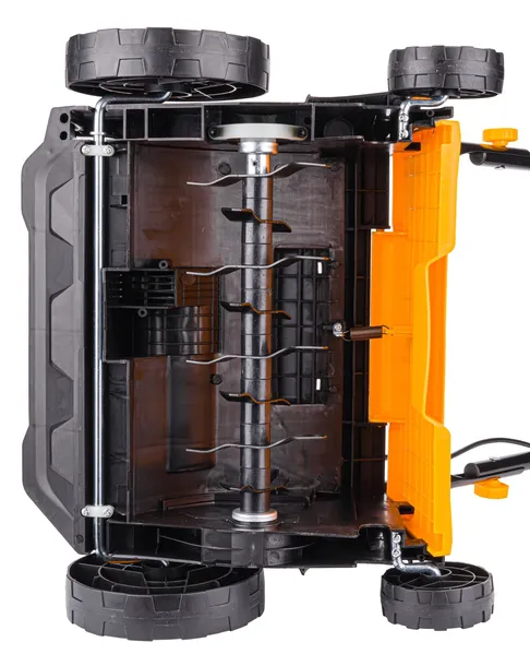 aerator-wertykulator-powermat-32-cm-2400-w-glebokosc-robocza-max-12-mm