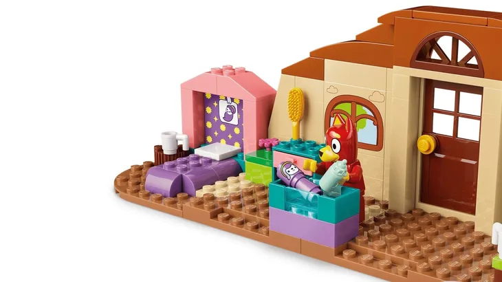 lego-11221-bluey-nazwa-zestawu-lego-bluey-11221-szkola-z-ryzykiem-i-blue