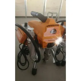 profesjonalny-agregat-malarski-hydrodynamiczny-3000w-rosfix-tornado-rt4-hq