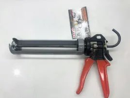 pistolet-do-silikonu-wzmocniony-gumowana-raczka-obrotowy-richmann-c8008