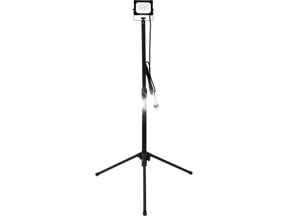 halogen-bialy-neutralny-1900-lm-20-w