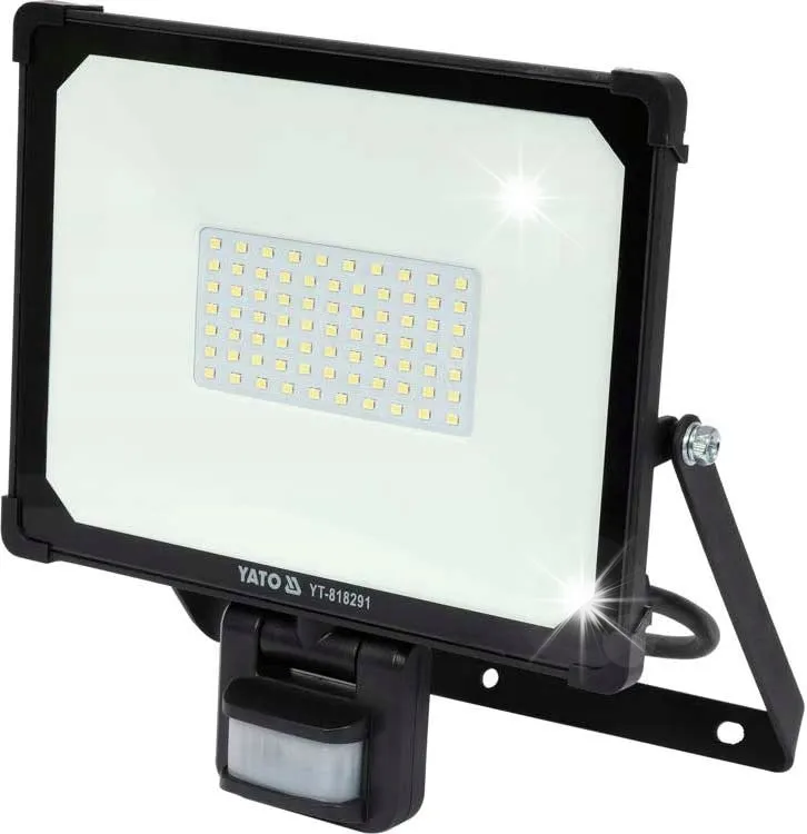 halogen-bialy-neutralny-4750-lm-50-w