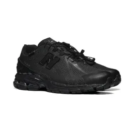 new-balance-1906-czarny-unisex