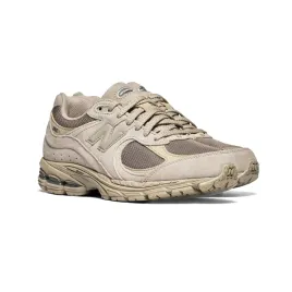 new-balance-2002-brazowy-unisex