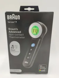 braun-bnt-400-termometr-bezdotykowy-do-czola-z-systemem-age-precision