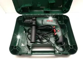 bosch-wiertarka-udarowa-600-w-z-walizka