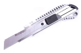 richmann-noz-monterski-do-tapet-18-mm-aluminiowy-10-szt