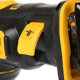 pila-szablasta-dewalt-dcs367n-18-v-uchwyt-uniwersalny-1-2