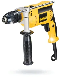 wiertarka-udarowa-701w-13mm-samozacisk-dewalt
