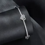 bransoletka-srebrna-925-bangle-serce-czerwinski-kolor-dominujacy-srebrny-stan-nowy