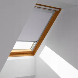 roleta-zaciemniajaca-classic-velux-m06-4204-jasnoszary