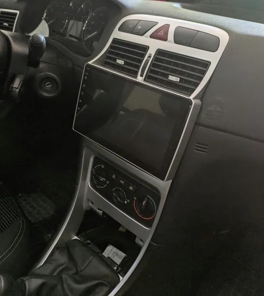 radio-2din-nawigacja-linux-peugeot-307-apple-carplay-android-auto-radio-pasmo-am-pasmo-fm
