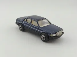 mctoy-mercedes-260-sel-resorak