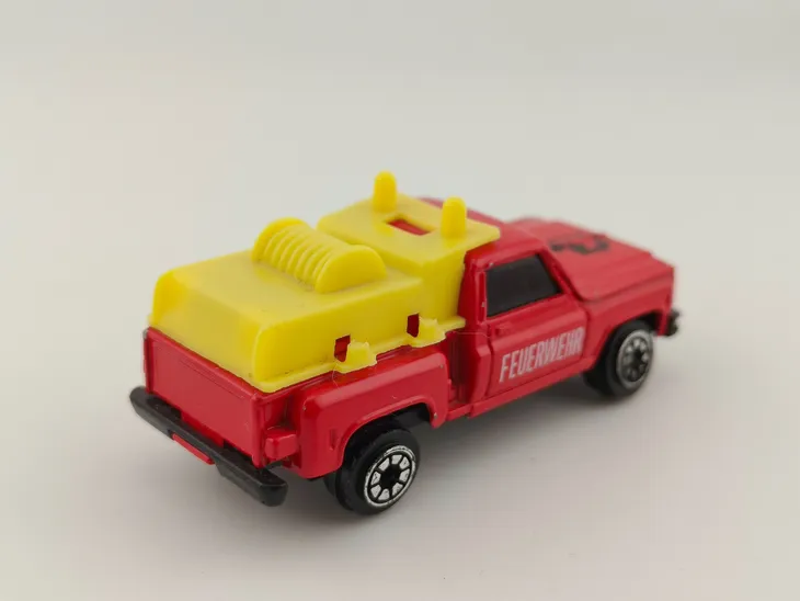 welly-chevrolet-stepside-resorak-stan-nowy