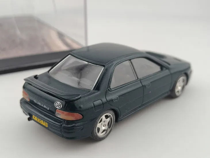 trofeu-subaru-impreza-1-43-stan-nowy