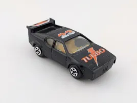 high-speed-bmw-m1-resorak