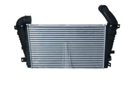 chlodnica-intercooler-astra-h-1-7cdti-nrf-30300-chlodnica-powietrza