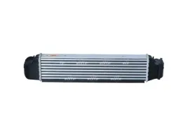 chlodnica-intercooler-bmw-e46-03-nrf-30154a-chlodnica-powietrza