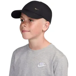 czapka-z-daszkiem-nike-dri-fit-club-junior-czarna-fb5064-011