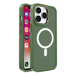 magnetyczne-etui-z-magsafe-do-iphone-15-plus-otworki-pod-smycz-zielone