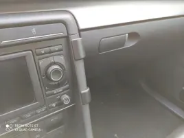 zaslepki-uchwytu-na-telefon-audi-a4-b7-b6
