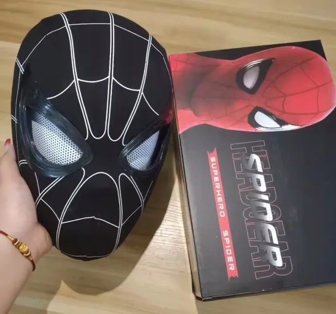 maska-na-twarz-spider-man-plastik-stan-nowy