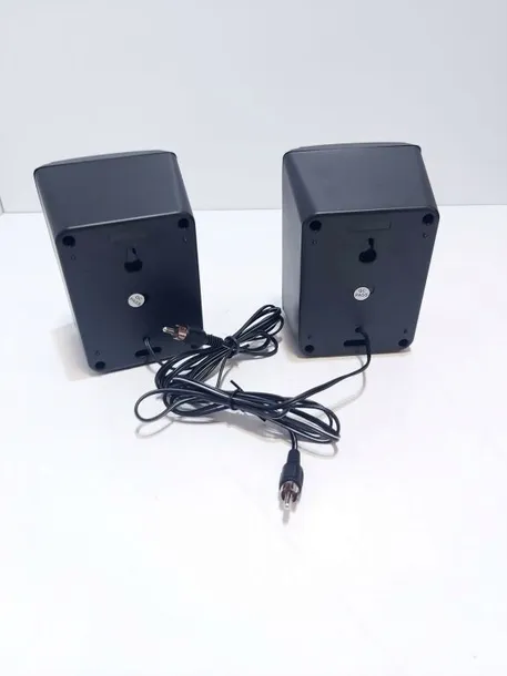 glosniki-komputerowe-creative-sbs-e2500-2-1-30w-pilot-bluetooth-czarne-zawiera-baterie-tak