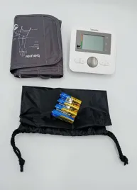 cisnieniomierz-elektroniczny-beurer-bm-27-na-ramie