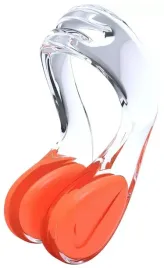 zatyczka-do-nosa-plywania-akcesoria-na-basen-nike-nose-clip-hyper-crimson