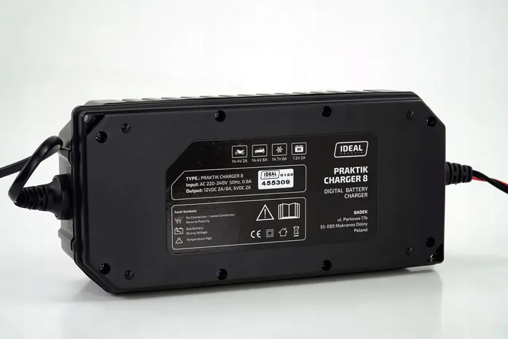 ideal-prostownik-inteligentny-lcd-6-12v-marka-ideal-stan-nowy