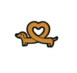 przypinka-psem-jamnik-jamniczek-metalowa-pins-broszka-zapinana-prezent