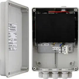 switch-6-portowy-s64h-z-zasilaczem-do-4-kamer-ip-w-obudowie-hermetycznej