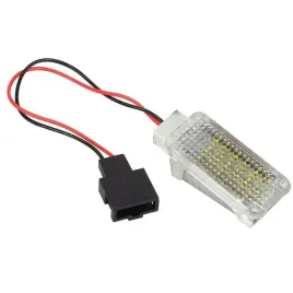 audi-vw-lampka-led-wnetrza-kabiny-nog-bagaznika