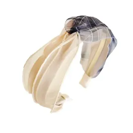 opaska-turban-z-materialu-pin-up-kratka-o395wz1