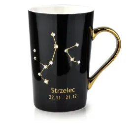 kubek-strzelec-430-ml-porcelana-czarny-ze-zlotym-uchem-affek-design