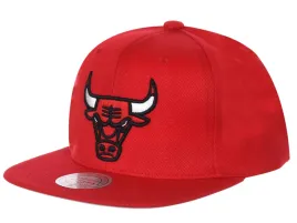 czapka-z-daszkiem-mitchell-and-ness-nba-core-side-bulls-6hsssh21270-cbured1
