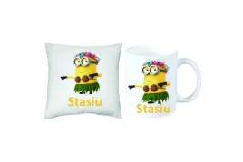 zestaw-prezent-poduszka-kubek-minionki-imie