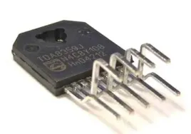 uklad-scalony-tda8357j
