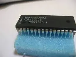 uklad-scalony-tda8390