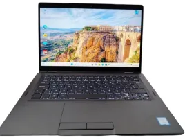 dotykowy-dell-latitude-5300-2in1-intel-core-i5-8250u-16-256-win11-156-fhd
