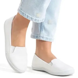 tenisowki-trampki-slip-on-skorzane-biale-wygodne-lekkie-modne-axim